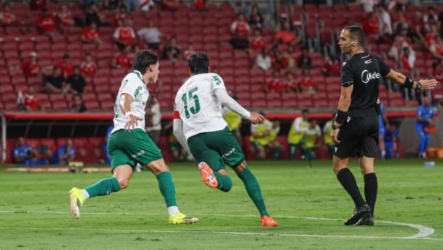 GUSTAVO GÓMEZ SUPERA MARCA NA ARTILHARIA DO SÉCULO