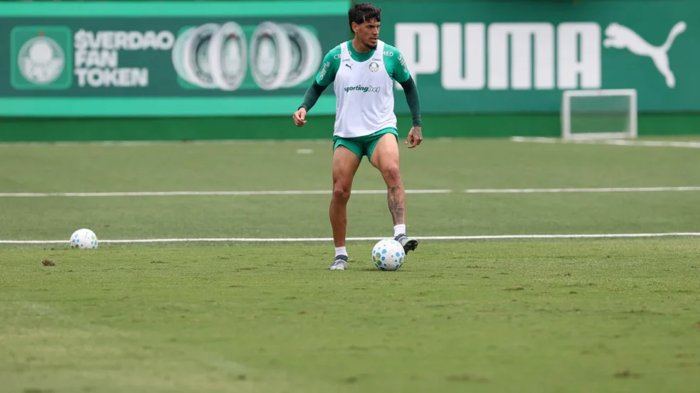 Gustavo Gómez em treino do Palmeiras. Foto: César Greco/Palmeiras Gustavo Gómez em treino do Palmeiras. Foto: César Greco/Palmeiras