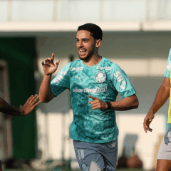 Figueiredo &eacute; liberado pelo DM e pode atuar pelo Palmeiras