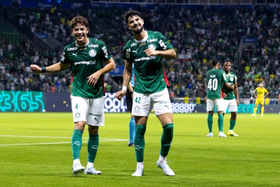 Giay e Flaco López em ação pelo Palmeiras. Foto: Staff Images/Allianz Parque
