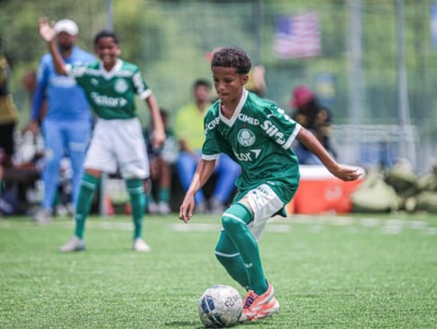 PH Neto lidera 'geração de ouro' do Palmeiras em torneio mundial Sub-12 na Espanha