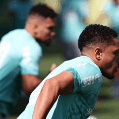 O jogador Vitor Roque, da SE Palmeiras, durante treinamento, na Academia de Futebol. (Foto: Cesar Greco/Palmeiras/by Canon)
