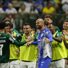O jogador Felipe Anderson, da SE Palmeiras, comemora seu gol contra a equipe do EC Jacuipense, durante partida v&aacute;lida pela quinta rodada, da Copa do Brasil, na arena Allianz Parque. (Foto: Cesar Greco/Palmeiras/by Canon)
