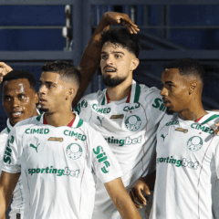 Flaco L&oacute;pez comemora gol diante do Red Bull Bragantino (Foto: Cesar Greco) 