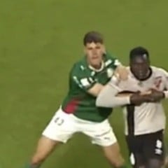 CBF divulga &aacute;udio de p&ecirc;nalti anulado em Palmeiras e Athletico-PR: &lsquo;Segura bra&ccedil;o do defensor&rsquo;