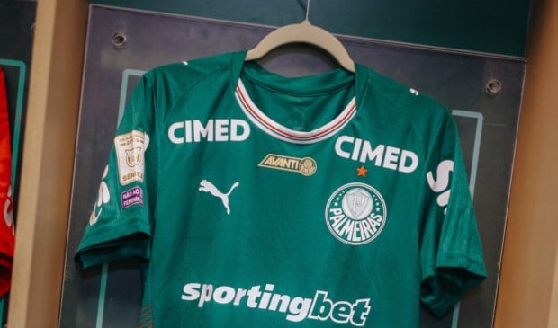 Palmeiras trabalha em rescisão com parceiro para anunciar novo patrocinador