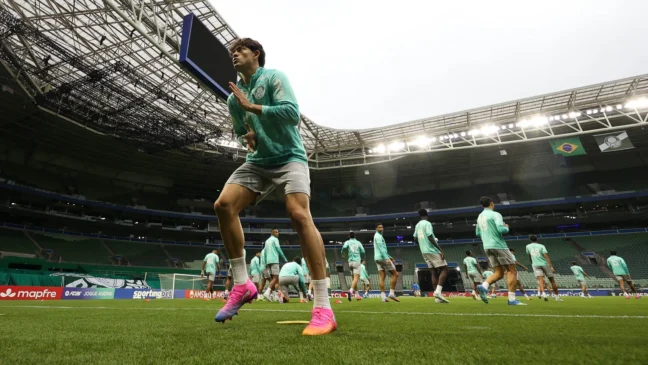 O lateral-direito Agustín Giay durante treinamento no Allianz Parque (Foto: Cesar Greco/Palmeiras/by Canon)
