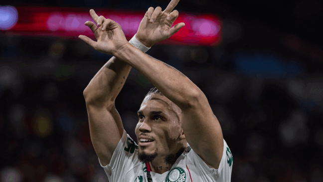 STJD MARCA JULGAMENTO DE PAULINHO POR GESTO EM PALMEIRAS E FLAMENGO