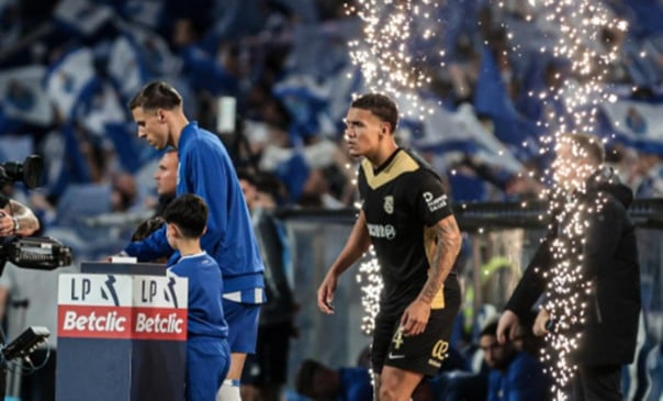 PALMEIRAS DEFINE PREÇO PARA NEGOCIAR ZAGUEIRO