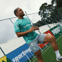 Palmeiras altera data de reapresenta&ccedil;&atilde;o do elenco, e m&eacute;dico explica recupera&ccedil;&atilde;o de Vitor Roque: 'Excelente evolu&ccedil;&atilde;o'