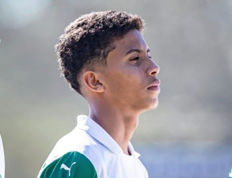 Palmeiras embarca para a Holanda em busca de títulos internacionais no Sub-15