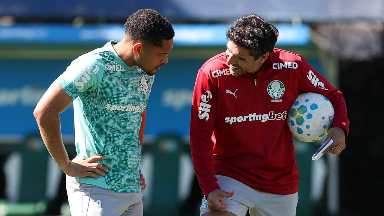 Abel Ferreira tem dúvidas para escalar Palmeiras contra Coritiba; veja provável time Abel Ferreira tem dúvidas para escalar Palmeiras contra Coritiba; veja provável time