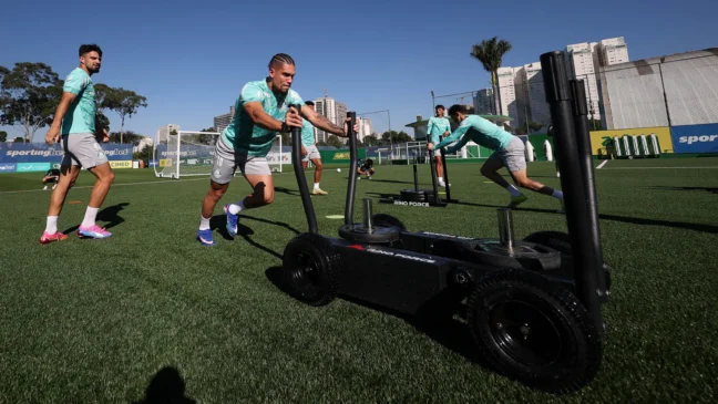 Escalação do Palmeiras: Gustavo Gómez tem lesão detectada e é desfalque contra Fortaleza