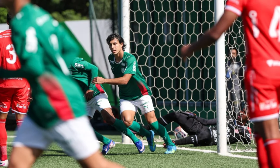 Palmeiras Sub-20 busca empate contra Capivariano e segue líder invicto do Paulista