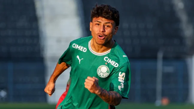 Vinicius marcou no fim para garantir a vitória (Foto: Fabio Menotti/Palmeiras/by Canon)
