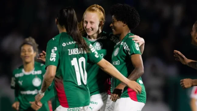 Palmeiras goleia a Seleção Paraguaia e garante vaga na final da Brasil Ladies Cup contra o Flamengo