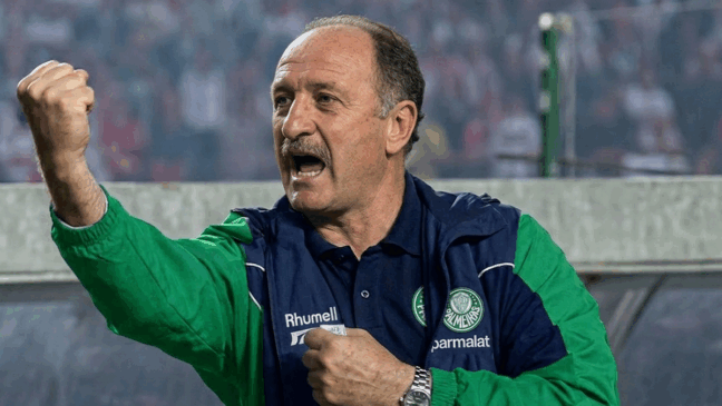 Imagem de Felipão feita com IA após Marcos defender pênalti de Marcelinho Carioca