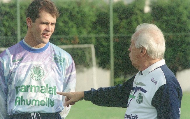 Marcos com Valdir Joaquim de Moraes na Academia de Futebol (Foto: Reprodução) Marcos com Valdir Joaquim de Moraes na Academia de Futebol (Foto: Reprodução)