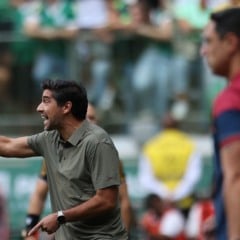 O t&eacute;cnico Abel Ferreira, da SE Palmeiras, em jogo contra a equipe do Fortaleza EC, durante partida v&aacute;lida pelas oitavas de final, ida, da Copa do Brasil, na arena Nubank Parque. (Foto: Cesar Greco/Palmeiras/by Canon)
