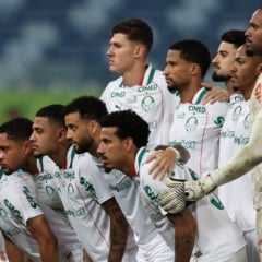 O time da SE Palmeiras, posa para foto em jogo contra a equipe do Fortaleza EC, durante partida v&aacute;lida pelas oitavas de final, volta, da Copa do Brasil, na Arena Pantanal. (Foto: Cesar Greco/Palmeiras/by Canon)
