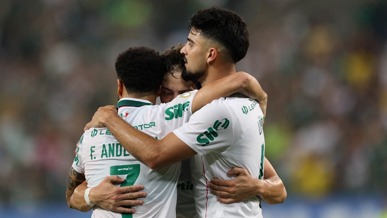 O jogador Flaco López, da SE Palmeiras, comemora seu gol contra a equipe do Fortaleza EC, durante partida válida pelas oitavas de final, volta, da Copa do Brasil, na Arena Pantanal. (Foto: Cesar Greco/Palmeiras/by Canon)
O jogador Flaco López, da SE Palmeiras, comemora seu gol contra a equipe do Fortaleza EC, durante partida válida pelas oitavas de final, volta, da Copa do Brasil, na Arena Pantanal. (Foto: Cesar Greco/Palmeiras/by Canon)