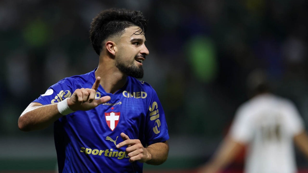 O jogador Flaco López, da SE Palmeiras, comemora seu gol contra a equipe do Santos FC, durante partida válida pelas quartas de final, volta, da Copa do Brasil, na arena Nubank Parque. (Foto: Cesar Greco/Palmeiras/by Canon)
O jogador Flaco López, da SE Palmeiras, comemora seu gol contra a equipe do Santos FC, durante partida válida pelas quartas de final, volta, da Copa do Brasil, na arena Nubank Parque. (Foto: Cesar Greco/Palmeiras/by Canon)