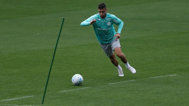 Escalação do Palmeiras: Abel Ferreira finaliza preparação e terá retornos contra Botafogo