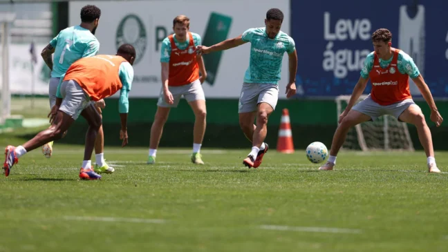 Palmeiras intensifica preparação durante Data Fifa antes de duelo contra Bahia