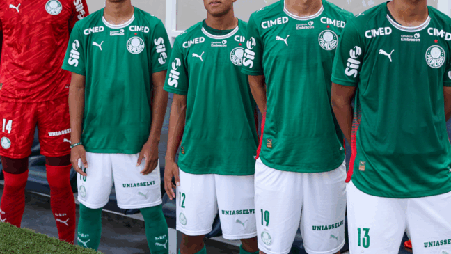 Palmeiras pode ter Sportingbet retirada da camisa após nova MP; advogado explica impactos no contrato