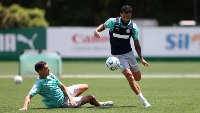 Com Vitor Roque como dúvida, Palmeiras inicia preparação para jogo contra Fluminense pela Libertadores