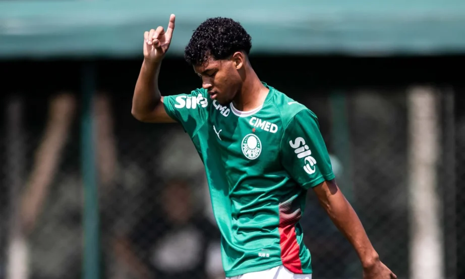 Palmeiras goleia por 13 a 1 e avança às oitavas do Paulista Sub-15