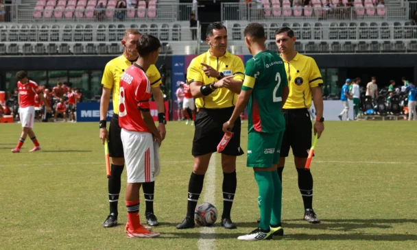Palmeiras goleia Benfica por 6 a 3 e avança à semifinal da Messi Cup Sub-16